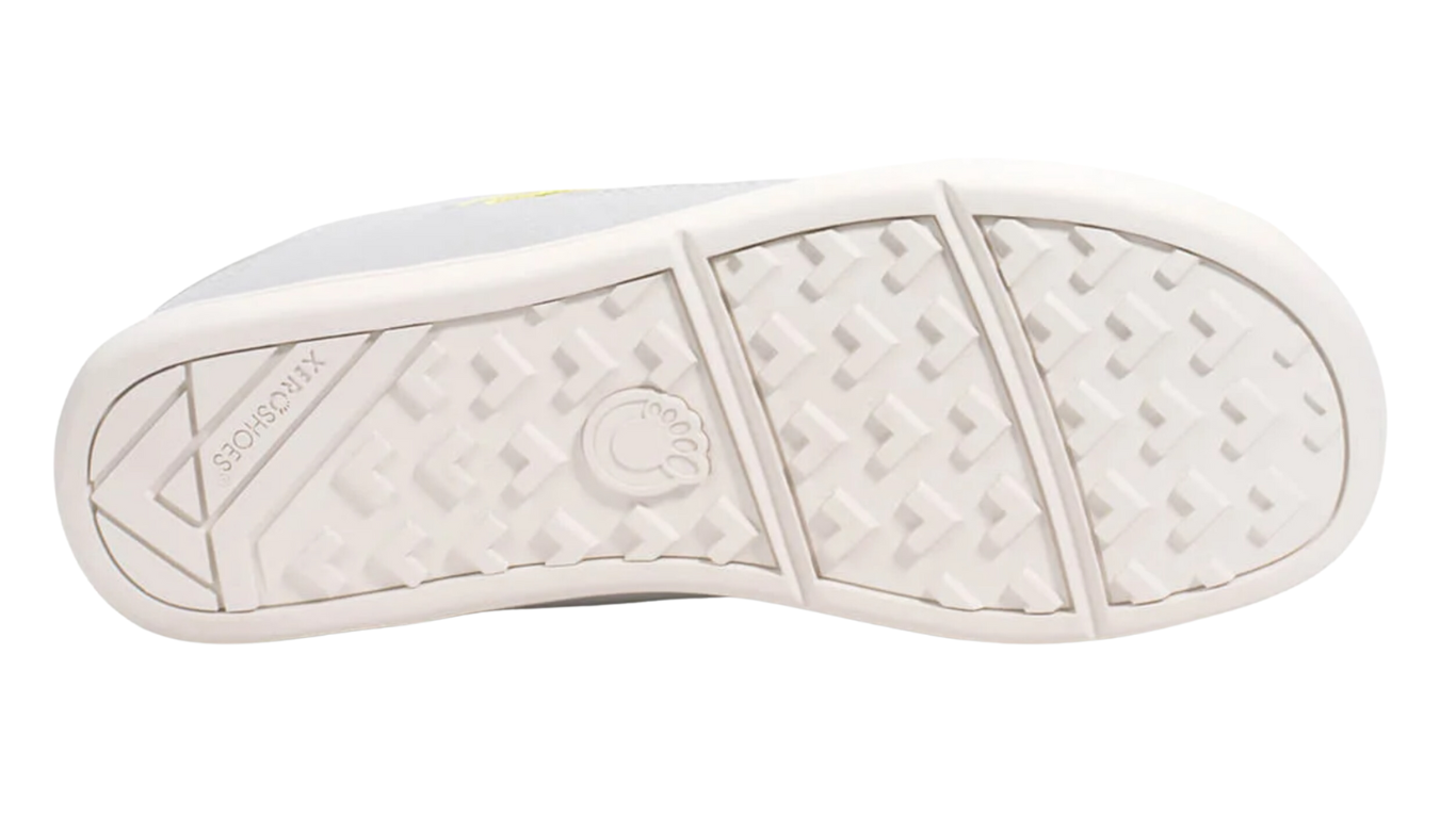 Barfußturnschuh für Kinder als einzelner Schuh, profilierte flexible Sohle, Ansicht von unten.