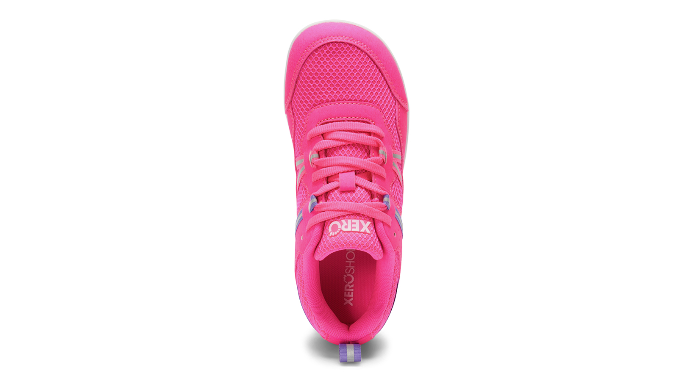 Barfußturnschuh für Kinder als einzelner Schuh, geschlossene Zehen, geschlossener Fersenbereich, Schnürung, Draufsicht.