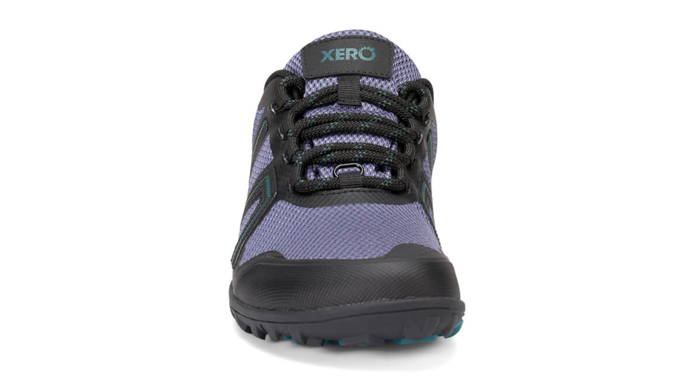 Barfußschuh mit Schnürung, breite Zehenbox, flexible Sohle, geschlossener Fersenbereich, Vorderansicht