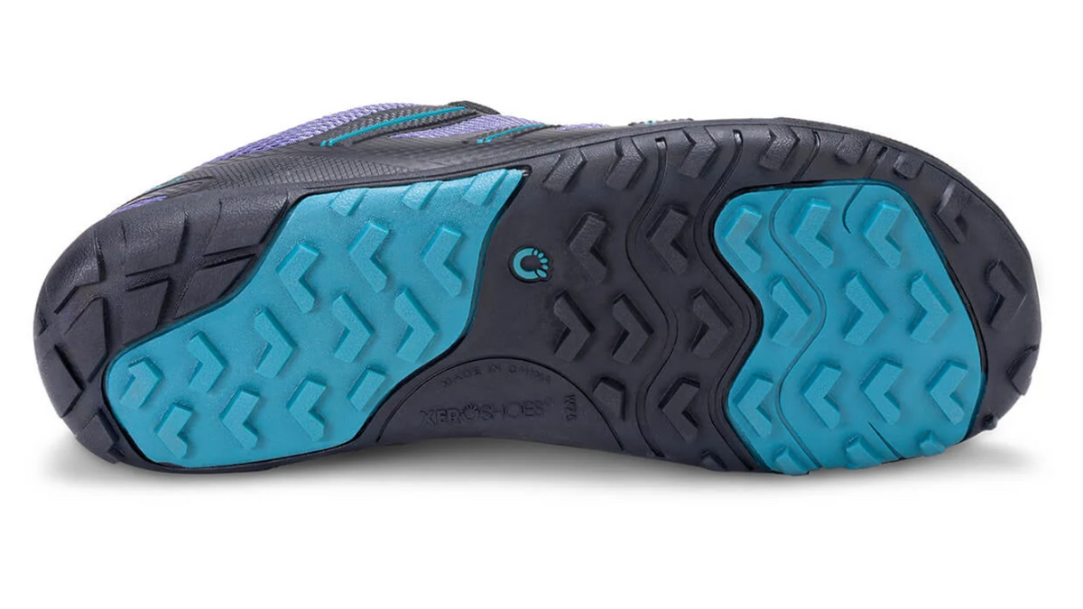 Barfußschuh mit Schnürung, breite Zehenbox, flexible Sohle, geschlossener Fersenbereich, Ansicht von unten
