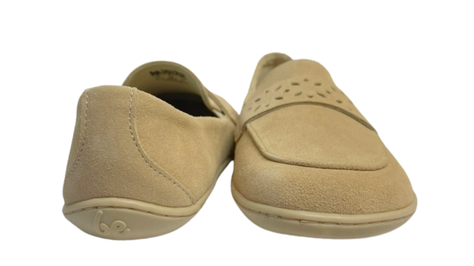 Mokassin-Barfußschuh mit verziertem Riemen, breiter Zehenbox und geschlossener Zehenpartie, Rück- und Vorderansicht als Paar