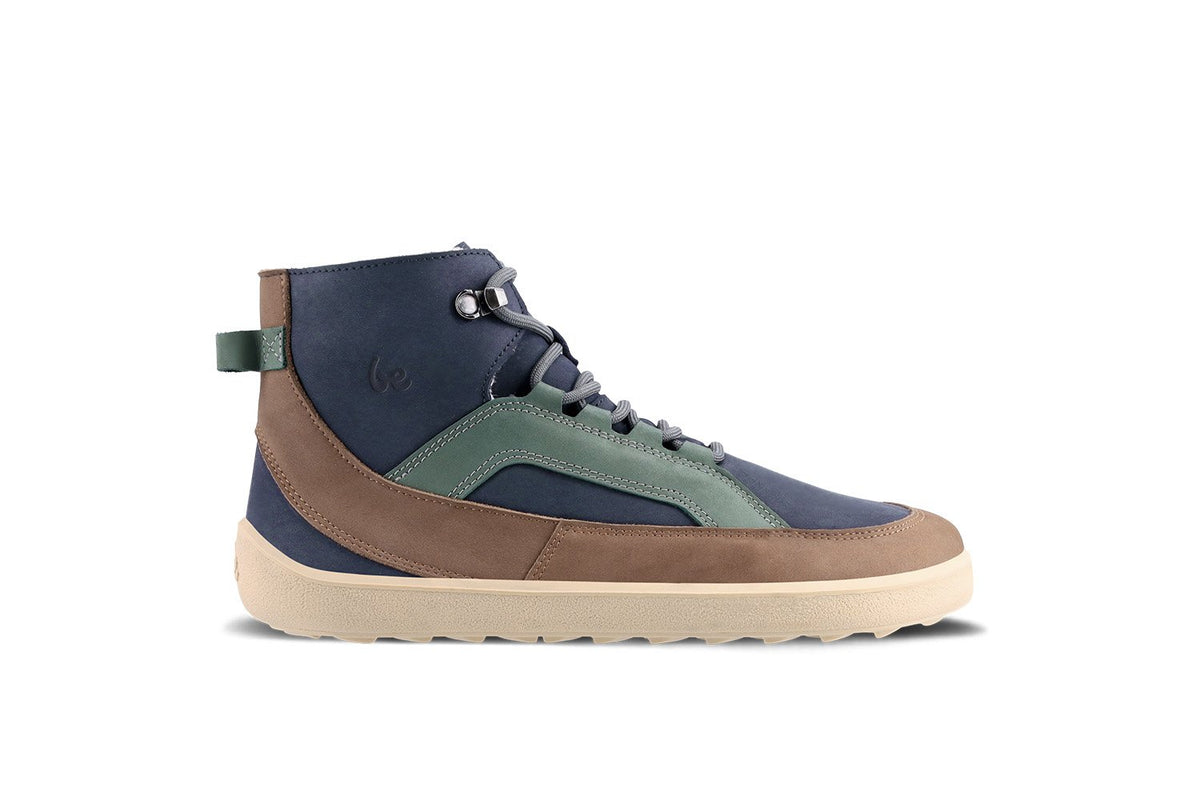 Barfußwinterstiefel für Erwachsene mit breiter Zehenbox, Schnürung, knöchelhohem Schaft, geschlossener Zehenbox und geschlossener Ferse, Seitenansicht außen.